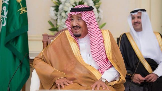 العاهل السعودي يؤكد من المدينة المنورة على المساواة بين الجميع دون استثناء