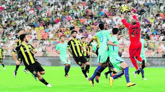 تعرف على تردد القنوات الناقلة لمباراة كاس السوبر السعودي بين الاتحاد والهلال