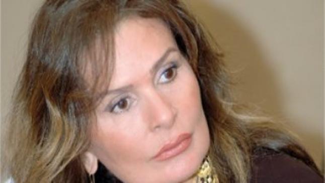 يسرا.. يجب محاسبة السبب في حادث محطة مصر