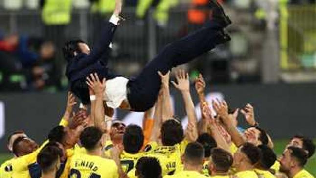 بعد تتويج فيريال بلقب الدوري الأوروبي ابمري يدافع عن فريقه