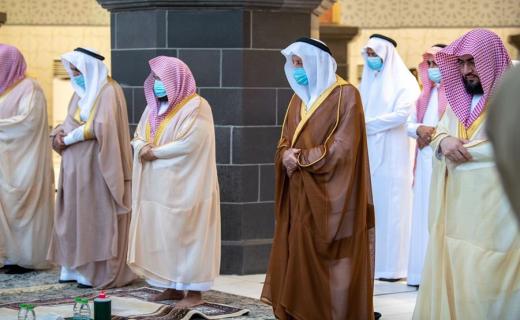 الحج والعمرة تستقبل 450 ألف طلب للحج خلال ٢٤ ساعة