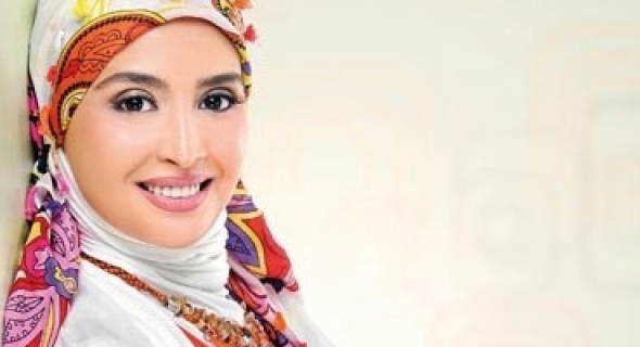 بصورة طفولتها حنان ترك تحتفل بعيد ميلادها سحاب نيوز