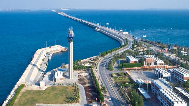 جسر الملك فهد يعلن تحديث الإجراءات الصحية المطلوبة للدخول للسعودية