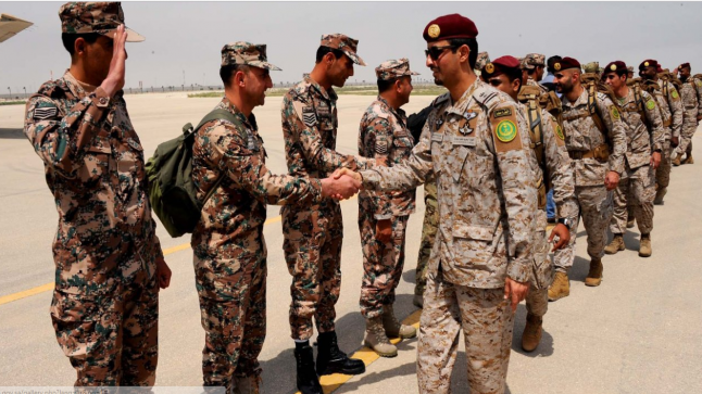 مناورات عسكرية بين السعودية والأردن في الخليج العربي