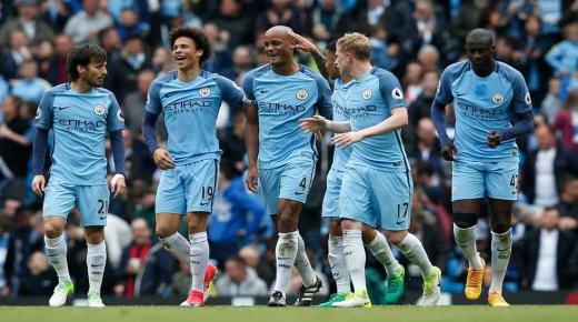 السيتي ينتزع فوز صعب من ليستر ويخطف المركز الثالث من ليفربول